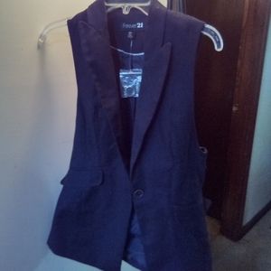 Forever 21   vest  size M